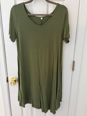 Amazon Olive Green Asymmetrical V-Neck Short Sleeve T-Shirt Dress